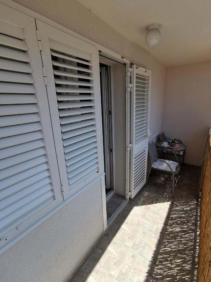 Apartman Jela Sibenik Exterior photo
